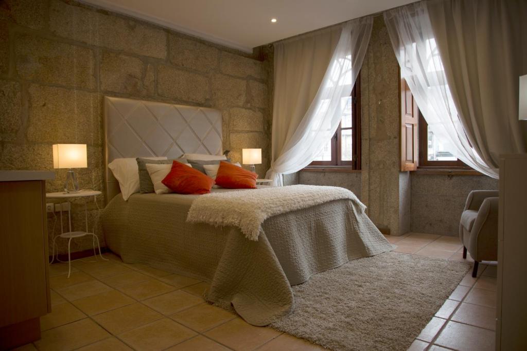 Turra Residence PRACA POVEIROS 102, 4000-222 Porto