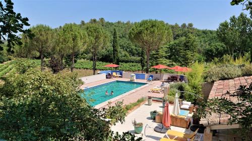 Une Campagne En Provence
