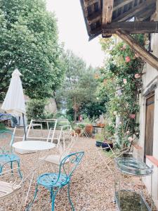 Maison d'hôtes Une Maison, Un Jardin 9, Chemin de la Grange Aux Moines 37510 Berthenay Région Centre