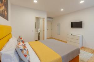 Villa Apartments & Suites