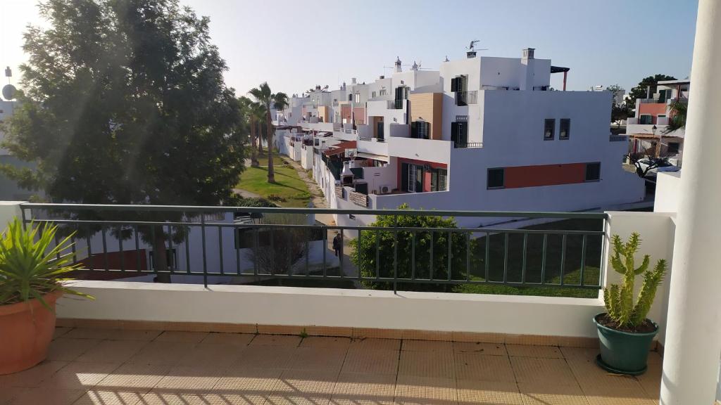 Villa Bella Ciao 10 Rua Manuel António Pina, 8700-220 Quelfes