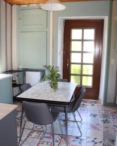 Villa Petrus de Longemaison