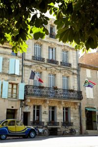 Maison d'hôtes Villa St Simon 8 cours du Général de Gaulle 33390 Blaye Aquitaine