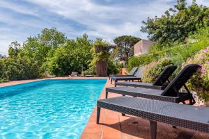 VIP House - Pool & Beach in Caparica