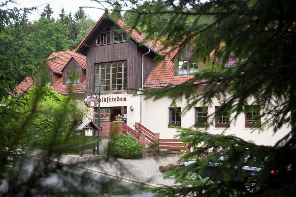 Waldfrieden Waldheim Diedenhainer Weg 2, 04736 Waldheim