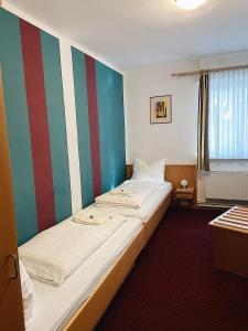 Waldrestaurant & Hotel