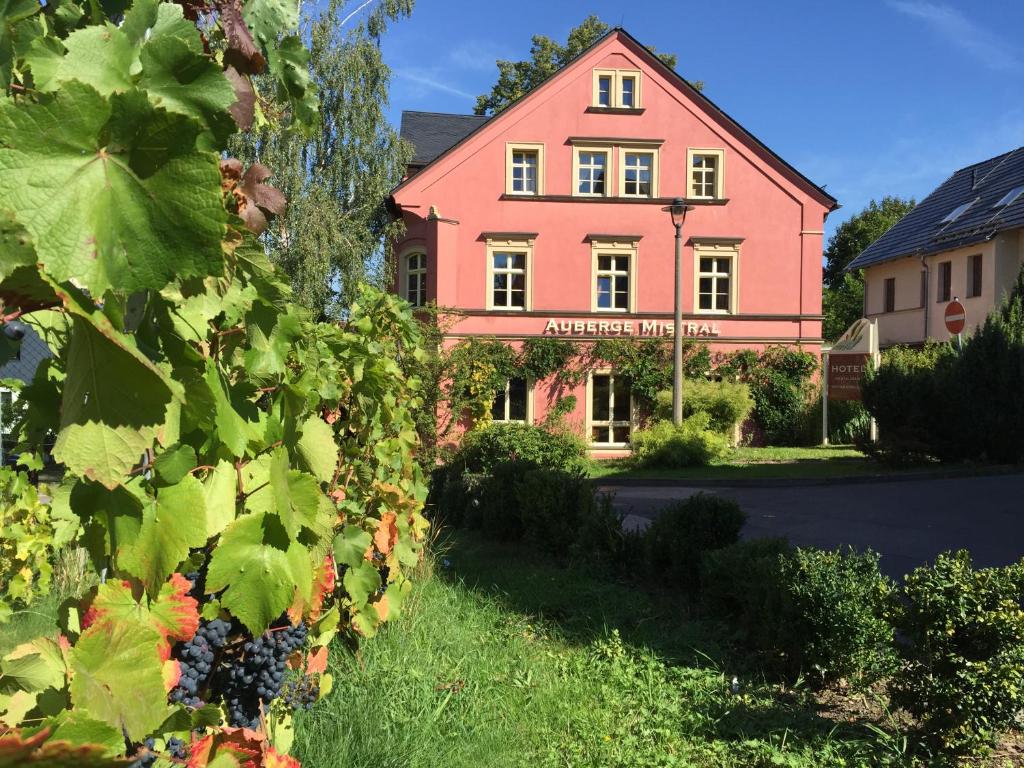 Wein-Hotel Auberge Mistral Pestalozzistraße 1, 09599  Freiberg