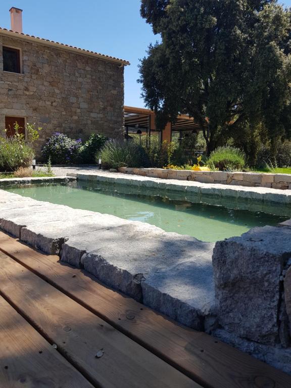 B&B / Chambre d'hôtes Maison d'Hôtes Zella Zella maison d'hôtes zella, 20153 Bains de Guitera
