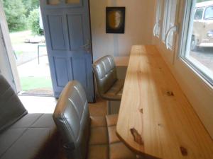 zenzela surf house