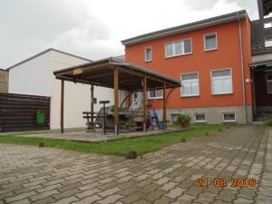 Maison d'hôtes Zimmervermietung Schönfließer Stuben auch für Monteure Beeskower Straße 218 15890 Eisenhüttenstadt Brandebourg