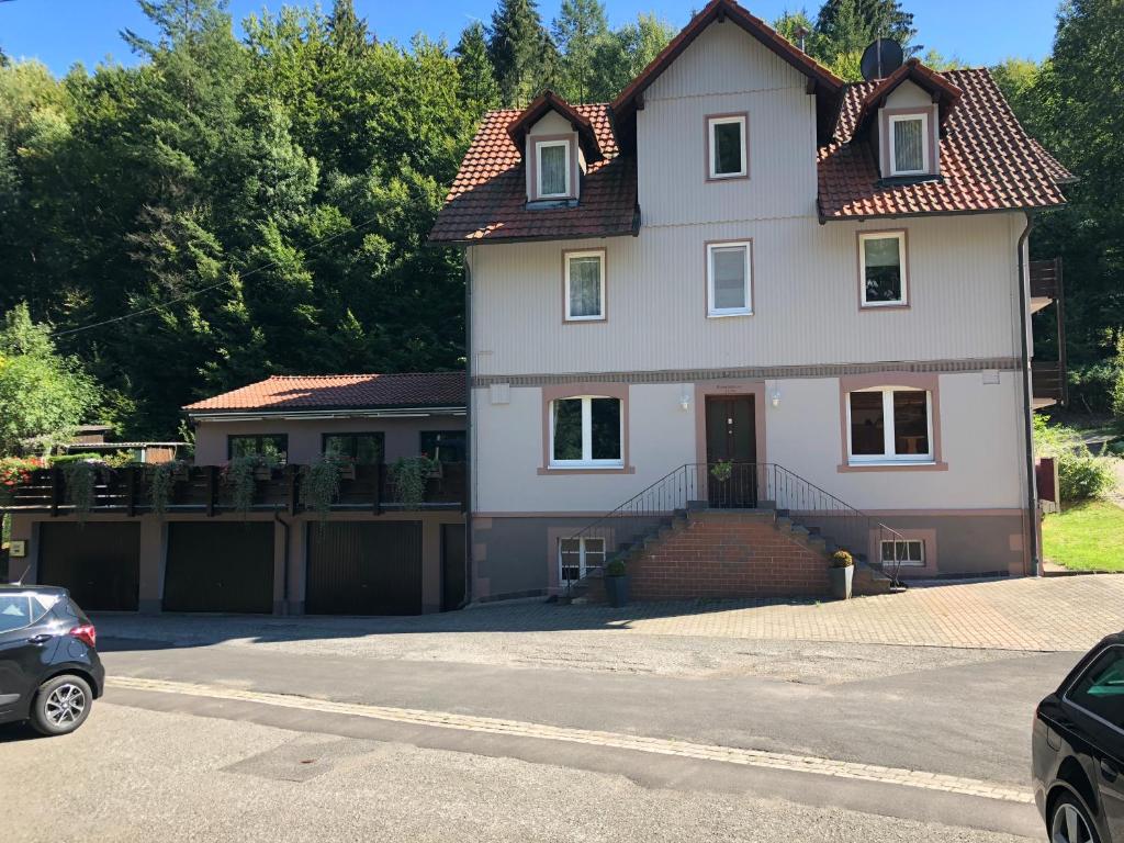 Maison d'hôtes Zum waldfrieden Neuhof 2 97778 Neuhof