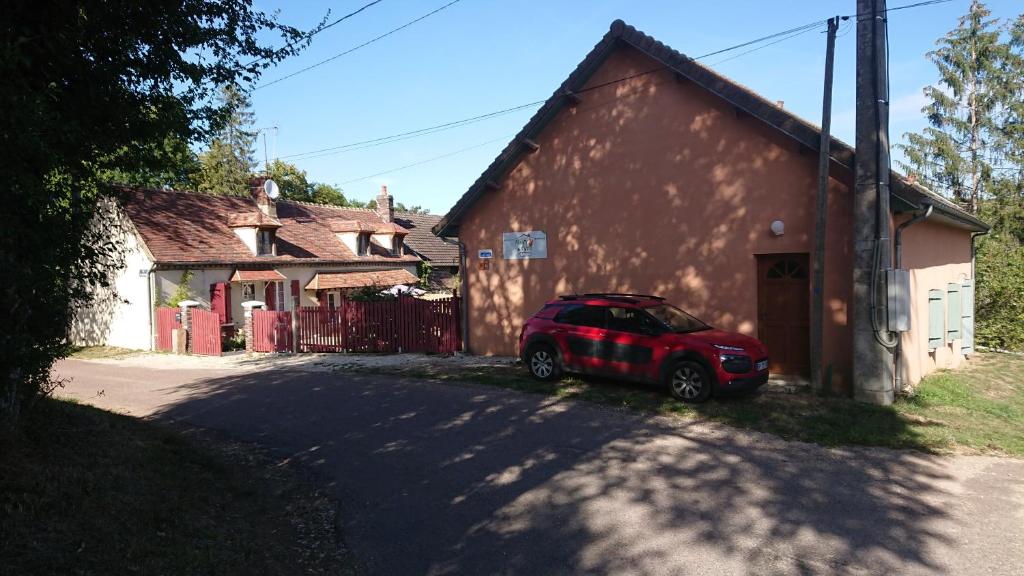 Maison d'hôtes Maison d'Othe 7 Rue du Docteur l'Écorché, 10160 Saint-Mards-en-Othe