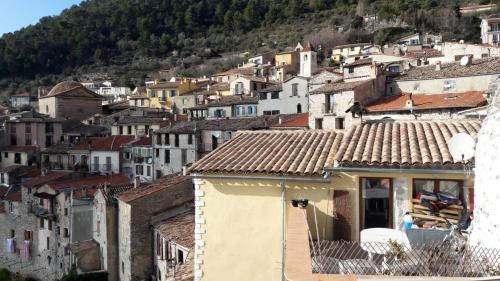 Maison de vacances Maison d'une chambre avec vue sur la ville jardin amenage et wifi a Peille 980 Route de la Grave Peille