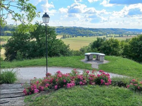Maison dans la magnifique village de Montjoi Monjoi france