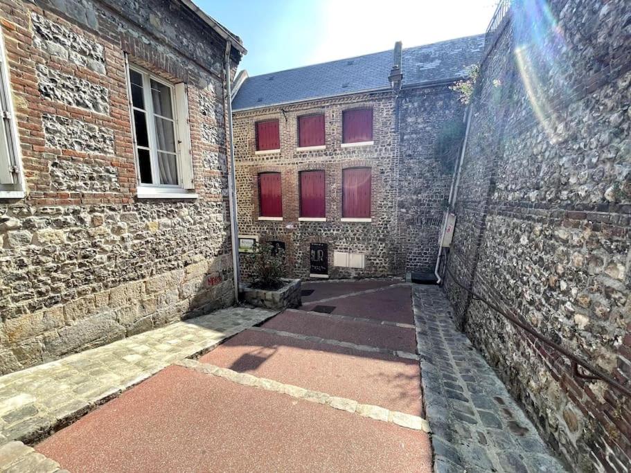 Maison de vacances Maison dans quartier historique 2 Passage Rivoli, 76460 Saint-Valery-en-Caux