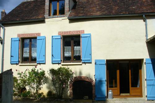 Maison de 2 chambres avec jardin clos et wifi a Villeuneuve sur Yonne Beaujard france