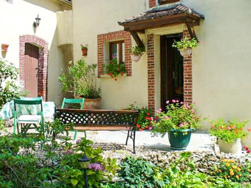 Maison de vacances Maison de 2 chambres avec jardin clos et wifi a Villeuneuve sur Yonne 31 Rue des Sources le Grand Veau Beaujard
