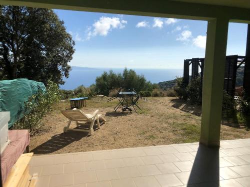 Maison de 2 chambres avec vue sur la mer jacuzzi et jardin clos a Cargese Cargèse france