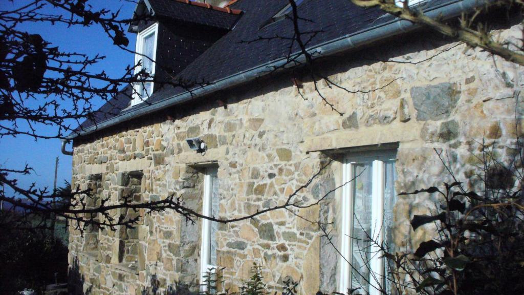 Maison de vacances Maison de 3 chambres a Pleubian a 300 m de la plage avec vue sur la mer jardin clos et wifi 89 Rue de Kermagen Côtes-d'Armor, Bretagne, 22610 Pleubian