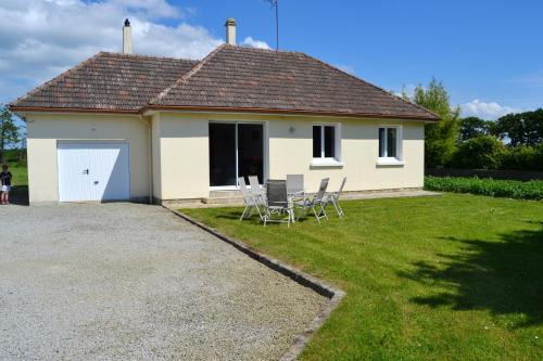 Maison de vacances Maison de 3 chambres avec jardin amenage a La Haye 5 Impasse verrand Lieu dit glatigny Glatigny