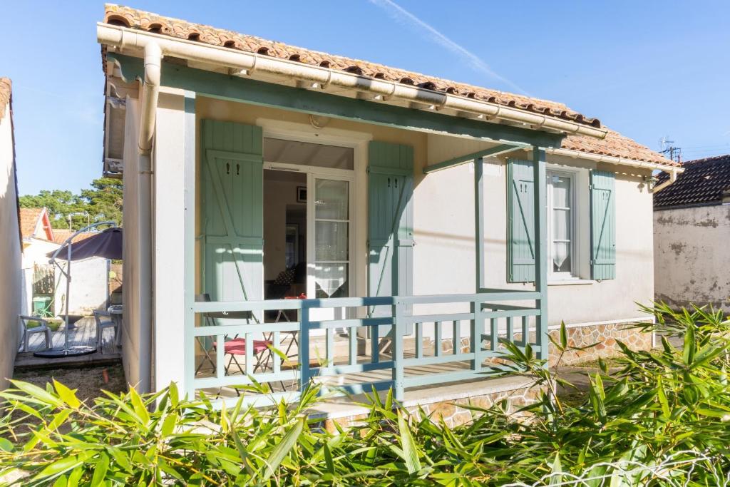 Maison de vacances Maison de bourg a deux pas de la mer Louis Ferrand, 15, 44250 Saint-Brévin-les-Pins