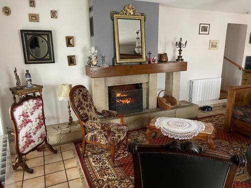 Maison de campagne chaleureuse et au calme Léotoing france