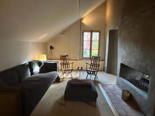 Maison de Campagne in Beautiful Burgundy Noyers-sur-Serein france