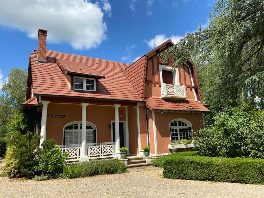 Villa Maison de charme avec cheminées et parc ombragé 665 route de Tournus, 71290 Ratenelle