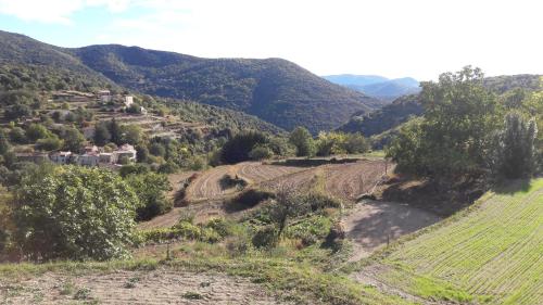 Maison de vacances Maison de famille dans les Cévènnes Redonnel Mandagout