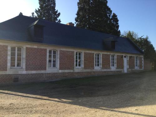 Maison de l'horloge Courcelles-sous-Moyencourt france