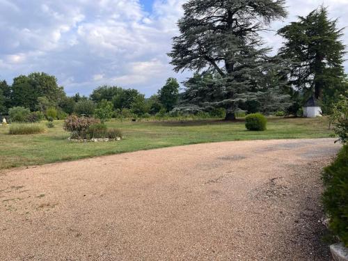 Maison de maître dans un parc clos de 3 hectares Lamothe-Montravel france