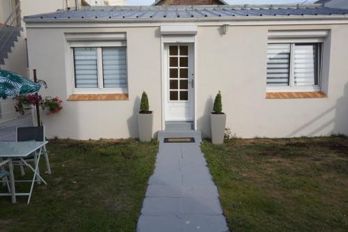 Maison de vacances Maison de standing avec jardin à 200m de la plage 12 Rue des Frères Mozer Berck-sur-Mer