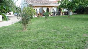 Maison de vacances \ 24 bis La Guerenne Nord 33220 Saint-Avit-Saint-Nazaire Aquitaine