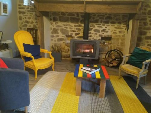 - 1 Maison des noyers