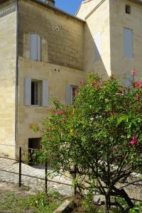 12 Rue des Ecoles