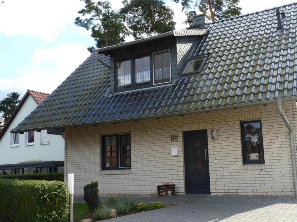 Maison de vacances 28 EG - Ferienwohnung in Roebel an der Mueritz Müritzblick 28 17207 Röbel