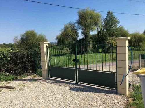 3-Bed House Marais-Vernier close to Honfleur