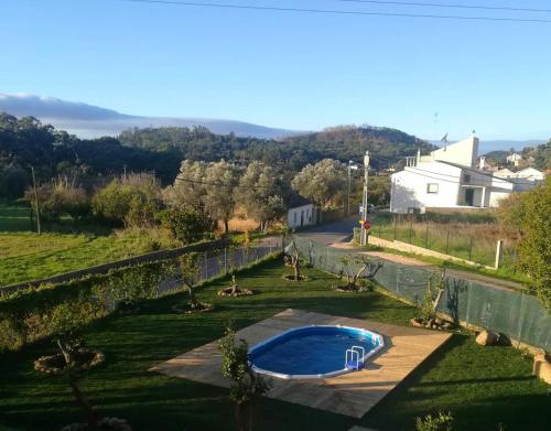 3 bedrooms house with shared pool garden and wifi at Monchique