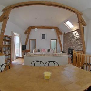 4 bed barn sleeps 8 private pool Chattemoue Javron