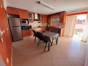 4 bedrooms house with private pool and wifi at Aldeia dos Pinheiros