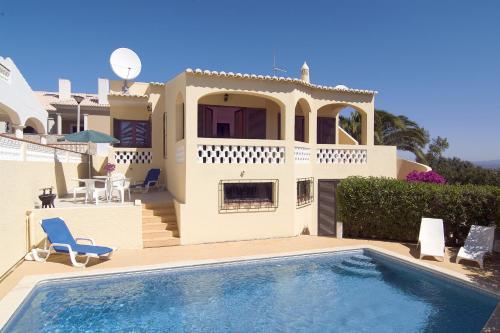 417 Villa Beatriz