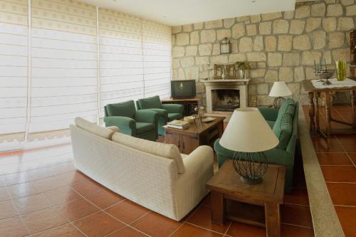 5 bedrooms house with private pool enclosed garden and wifi at Paredes de Coura