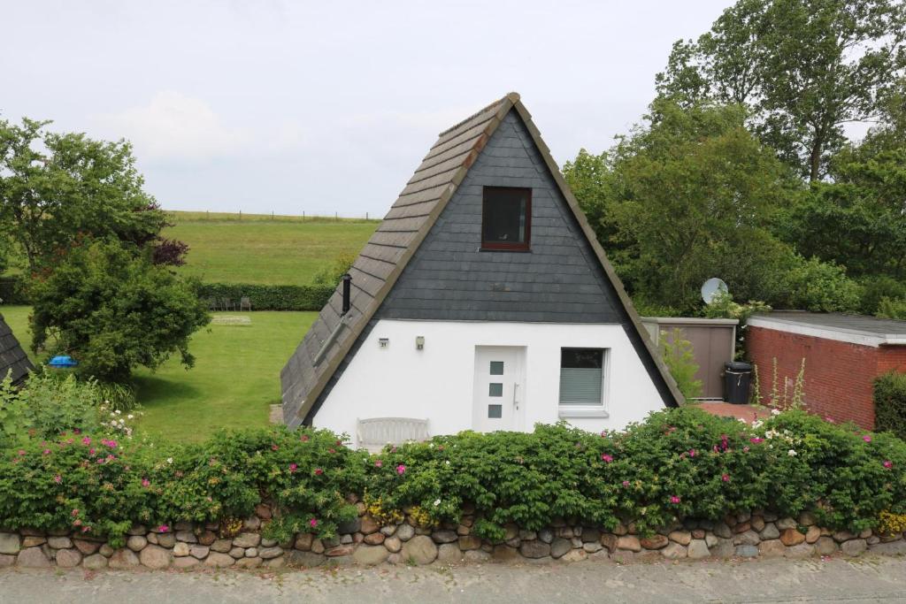Maison de vacances 50182 Achtern Freesenwall Am Yachthafen 31 26409 Harlesiel