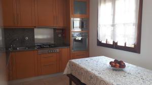 600 Local Accommodation
