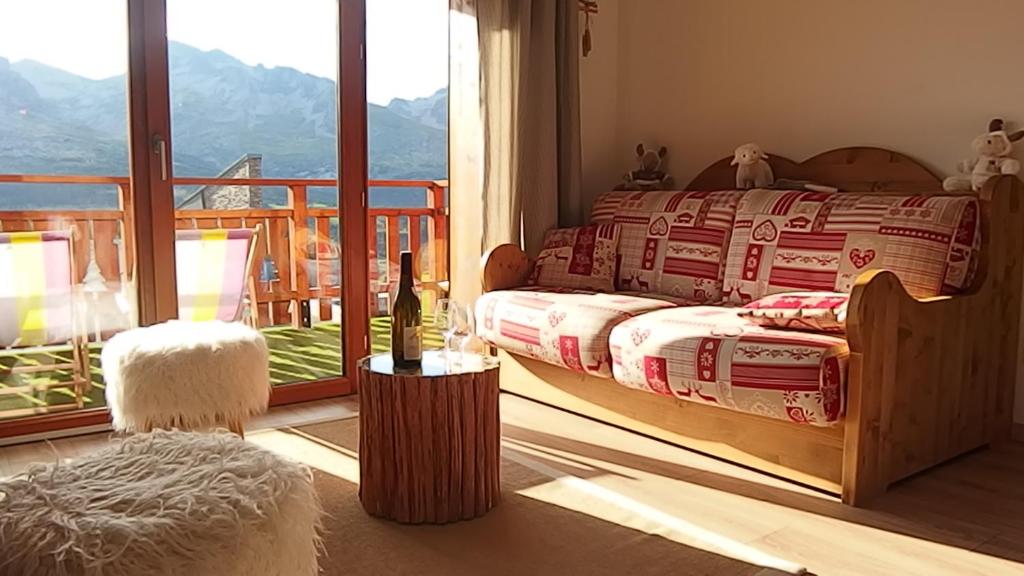 7 bedrooms mansion with sea view private pool and jacuzzi at Valenca