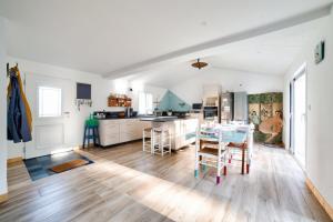 A 400m de la plage belle maison a Barbatre
