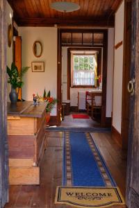 A Charming , Traditional Cottage at Quinta da Ribeira