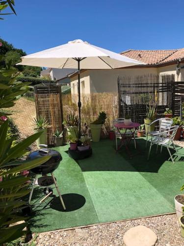 A Pujols Magnifique Villa avec vue