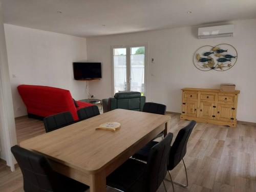 A tribord: maison chaleureuse à 5min de la plage