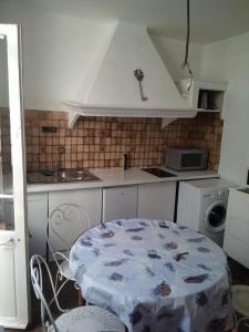 AC 3-bedroom house with terrace and shady garden - Dodo et Tartine